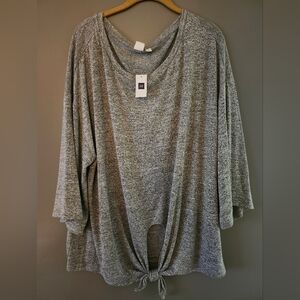 GAP size XL. Tie front top